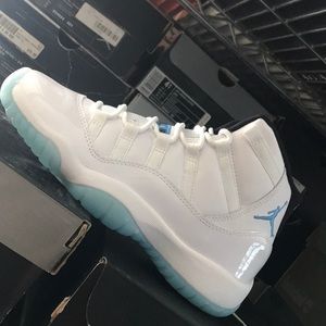 Jordan Retro 11 NIB 4.5 Nike